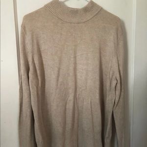 Mock neck sweater w/ bell sleeves🖤